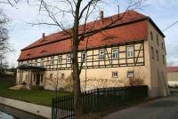 Oetzsch Manor