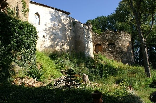 Hartenstein Castle (Ruin)