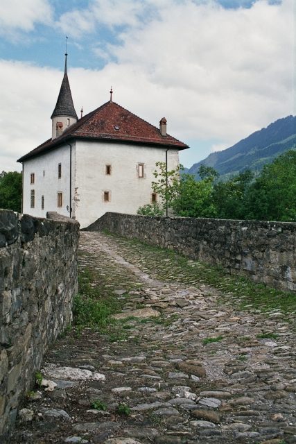 Broc Castle