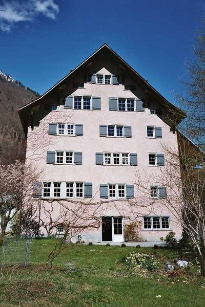 Nidfurn Castle
