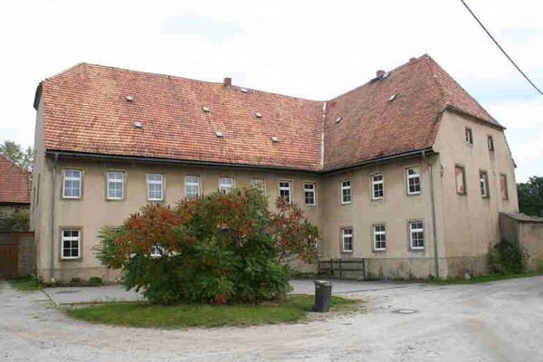 Niederburkau Manor