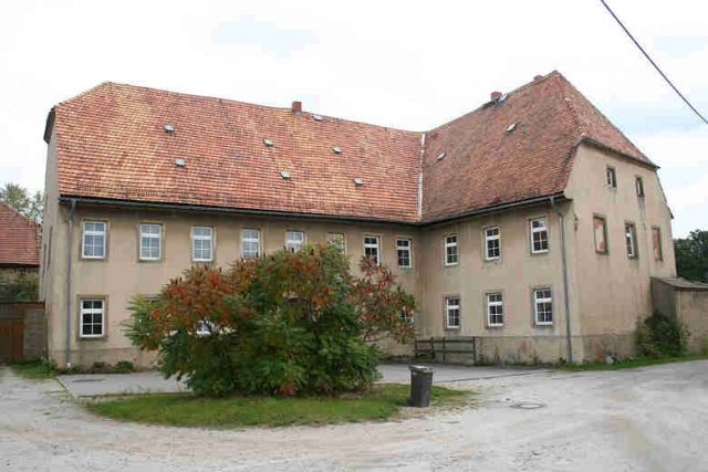 Niederburkau Manor