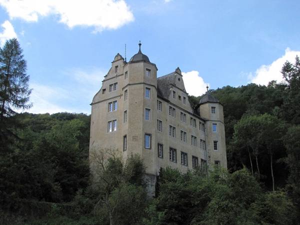 Schweppenburg Castle