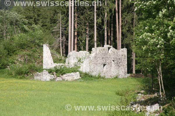 Casaricc Castle (Ruin) (Vicosoprano)