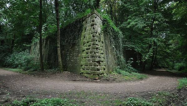 Fortress Landau