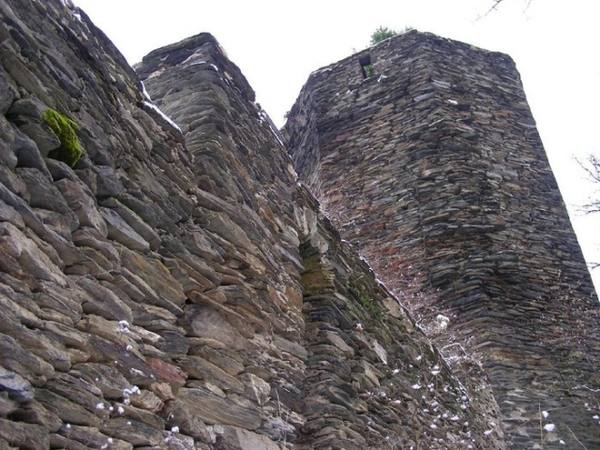 Haneck Castle (Ruin) (Gerolstein)