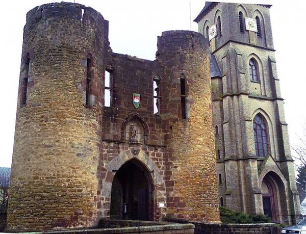 Welschbillig Castle (Ruin)