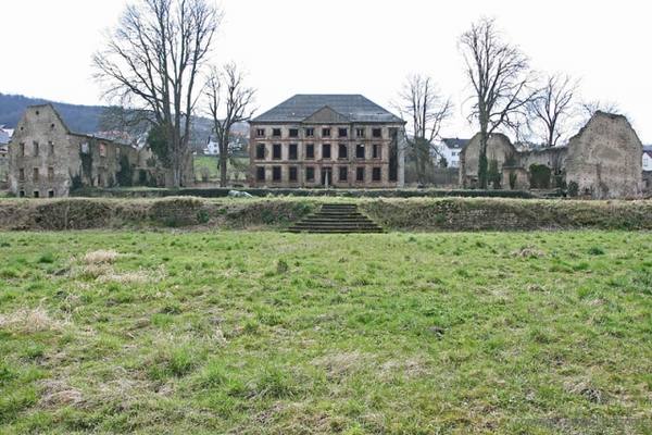 Temmels Castle