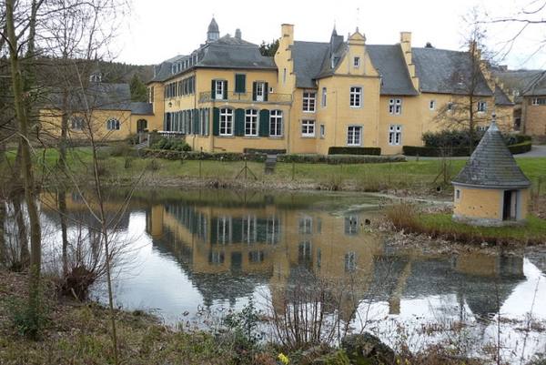 Vehn Castle