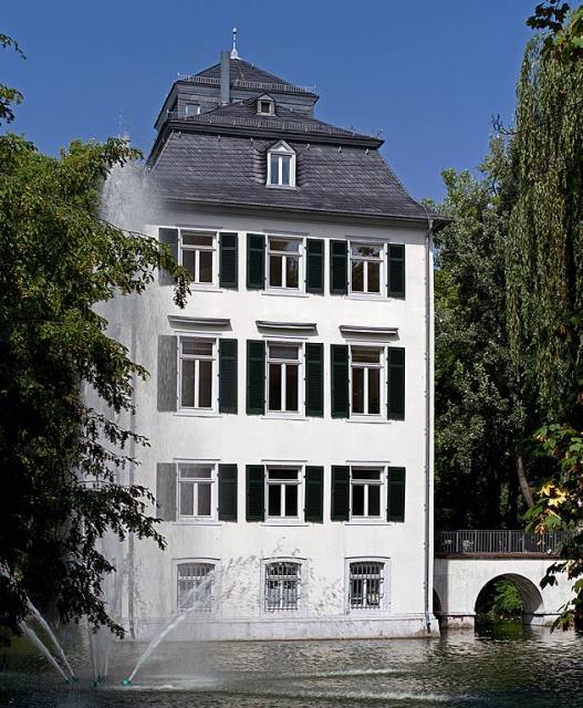 Holzhausen Castle (Frankfurt)