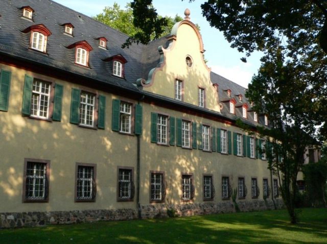 New Castle (Höchst)