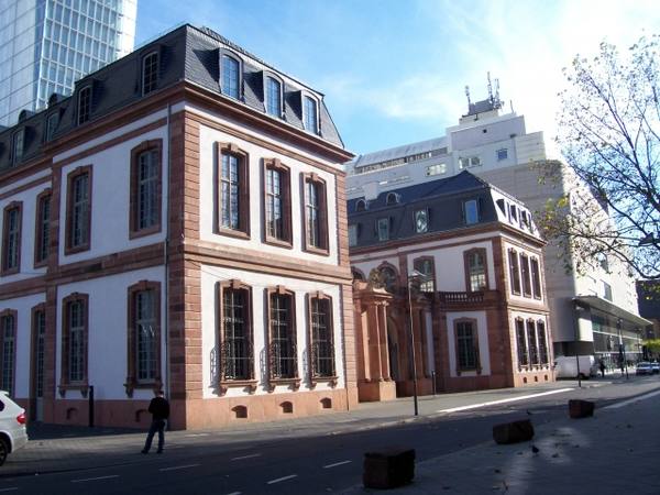 Thurn und Taxis Palace (Frankfurt)