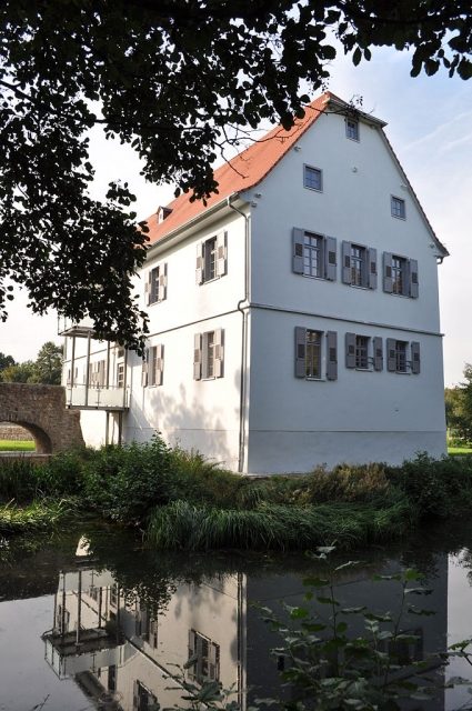 Nieder-Rosbach Castle
