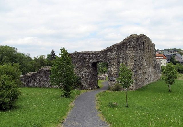 Unterburg Castle (Ruin) (Driedorf)