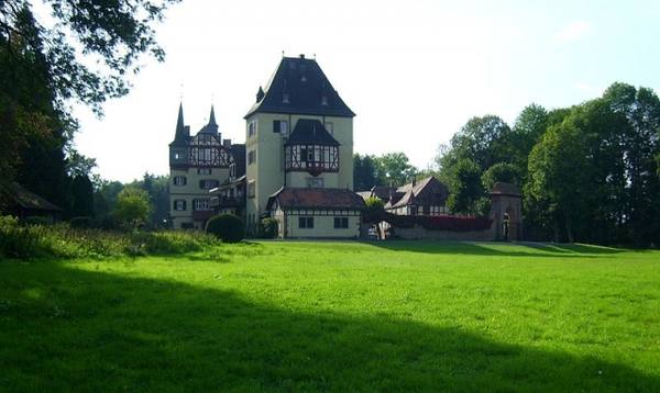 Plausdorf Castle
