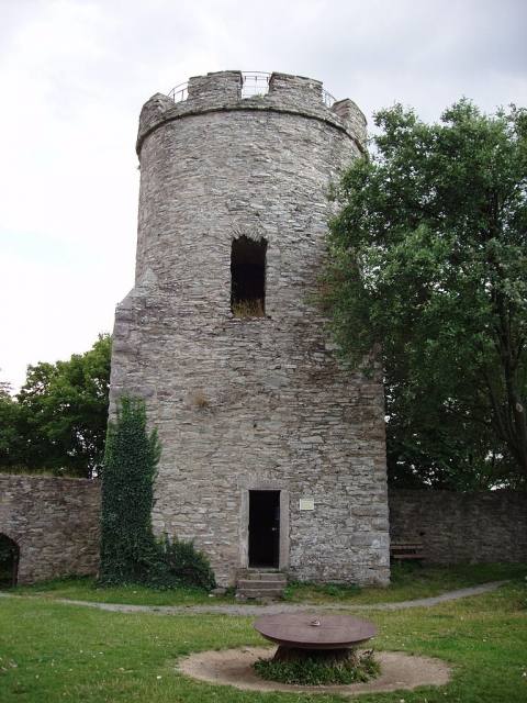 Ebersburg Castle (Ruin)