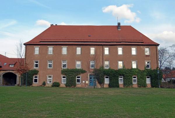Middle Castle (Gersfeld)