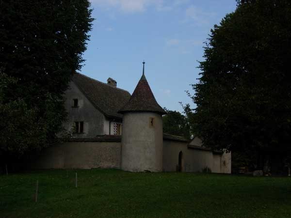 Raymontpierre Castle (Vermes)