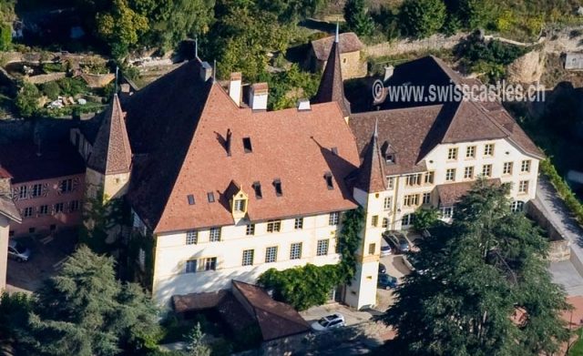 Peseux Castle