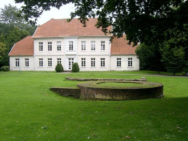 Cloppenburg Castle