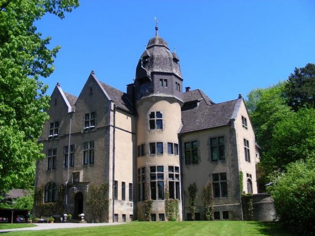 Harderode Castle