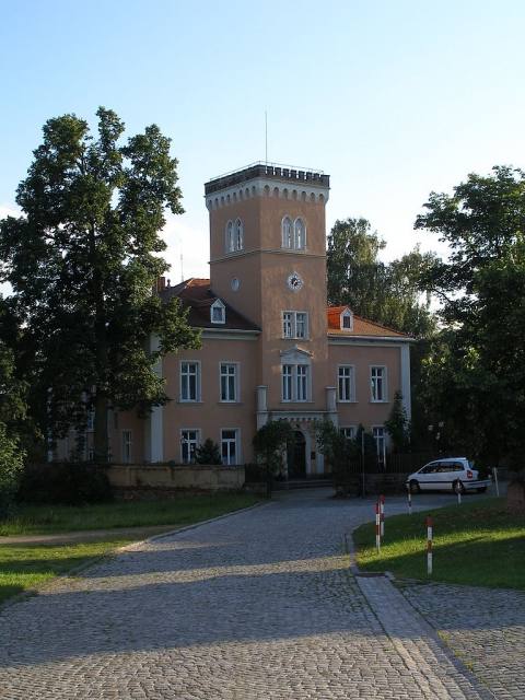 Ottenhain Castle