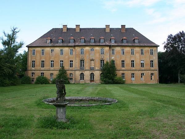 Uhyst Castle