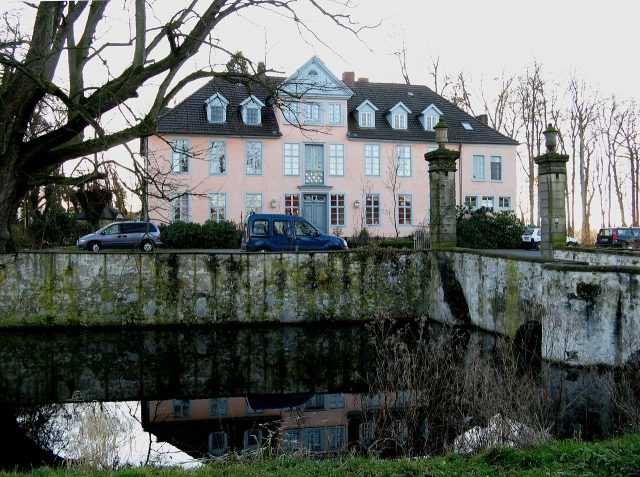 Groß Engershausen Manor (Preußisch Oldendorf)