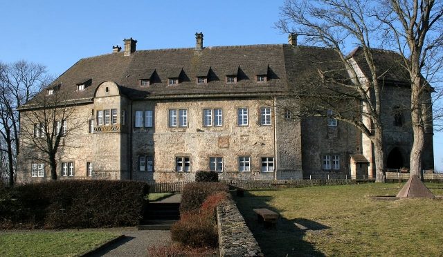 Dringenberg Castle