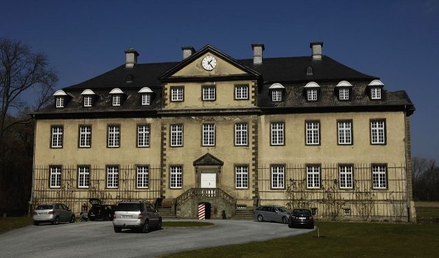 Herringhausen Castle