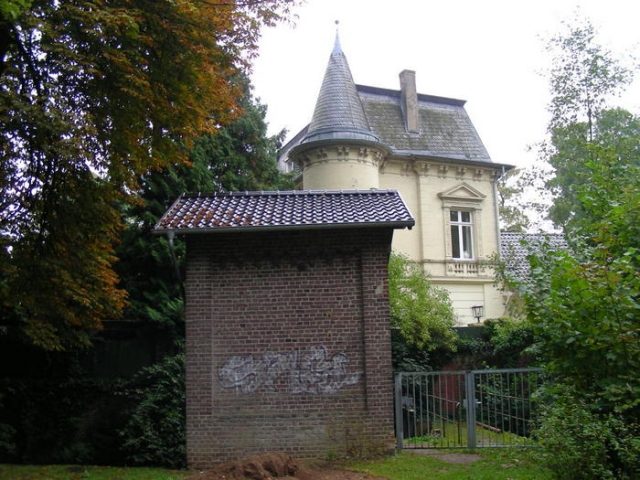 Zoppenbroich Castle (Mönchengladbach)