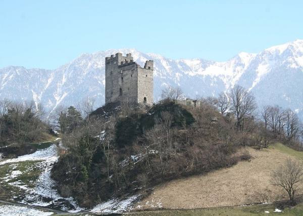 Wartau Castle (Ruin)