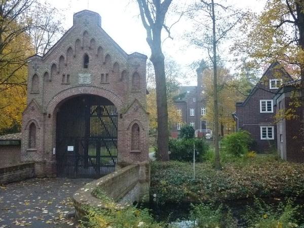 Reuschenberg Castle (Selikum)