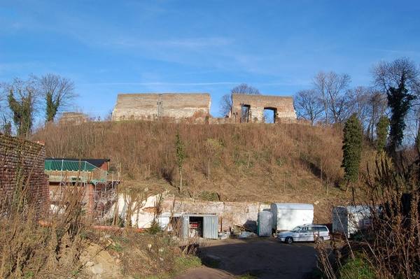 Heinsberg Castle (Ruin)