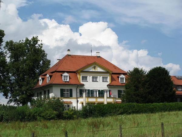 Oberambach Castle