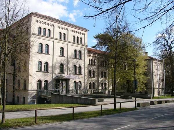 Fortress Ingolstadt-Pioneer Barracks (Fronte Becker)