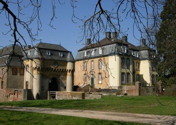 Castle Kleinbüllesheim