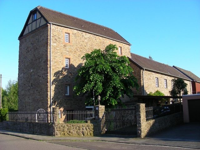 Lower Castle Kuchenheim
