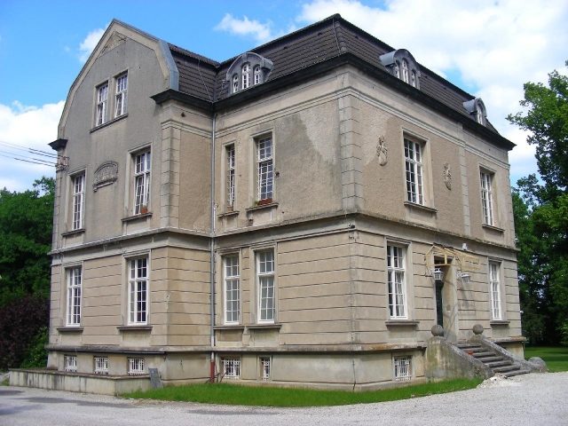 Herrenhaus Neuheim