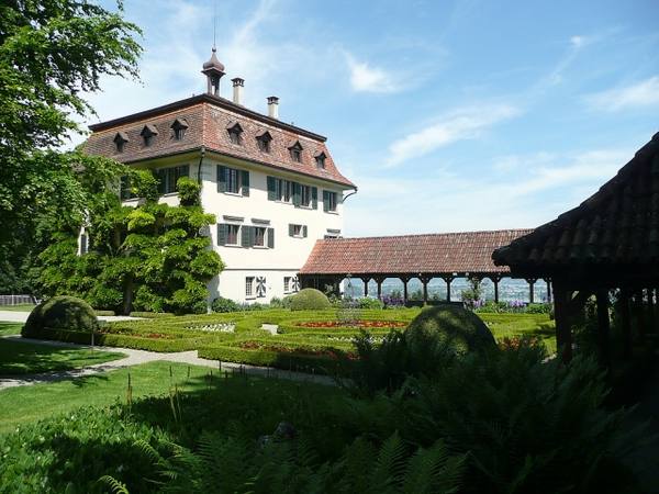 Wolfsberg Castle (Ermatingen)