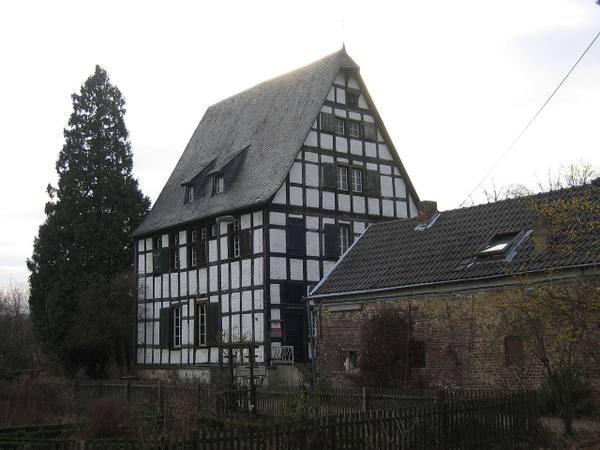 Thurnner Hof Manor (Köln)