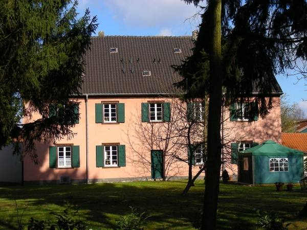 Iddelsfeld Manor (Köln)