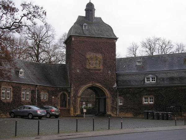 Röttgen Castle (Köln)