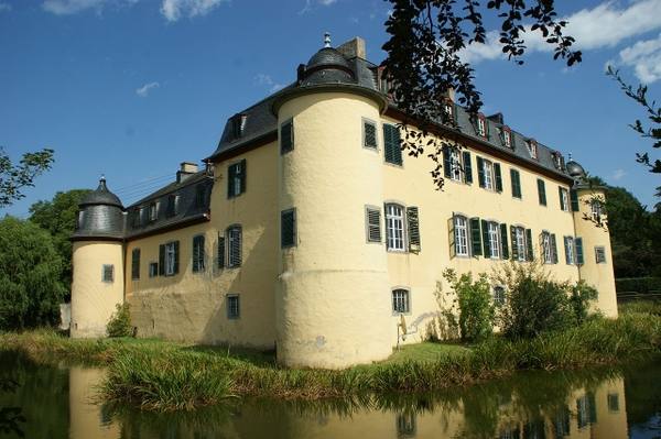 Lüftelberg Castle