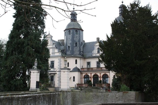Burg Kriegshoven (Heinerzheim)