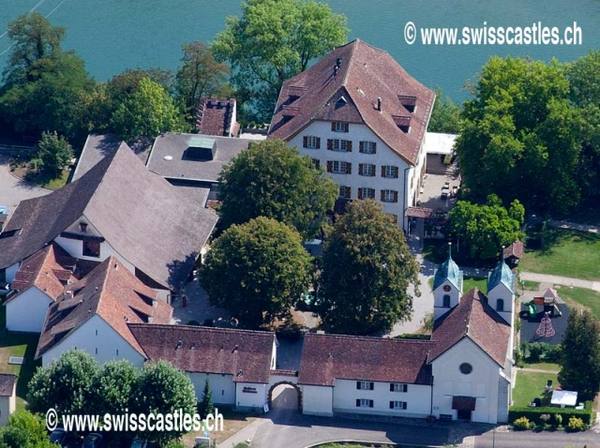 Böttstein Castle