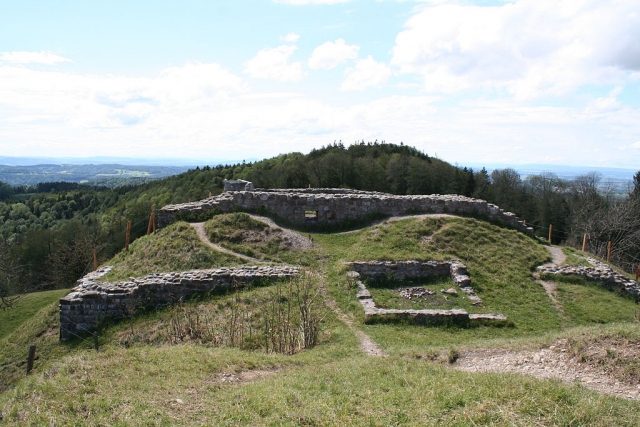 Schauenberg Castle (Ruin) (Turbenthal)