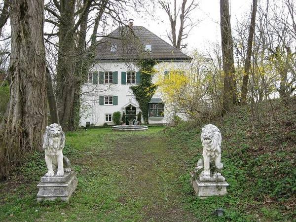 Ottenburg Castle