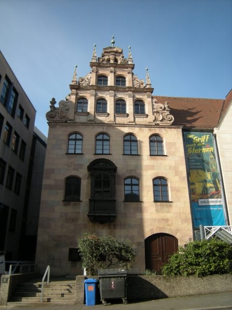 Hallersches Manor