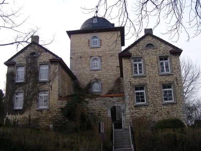 Hirsch Castle